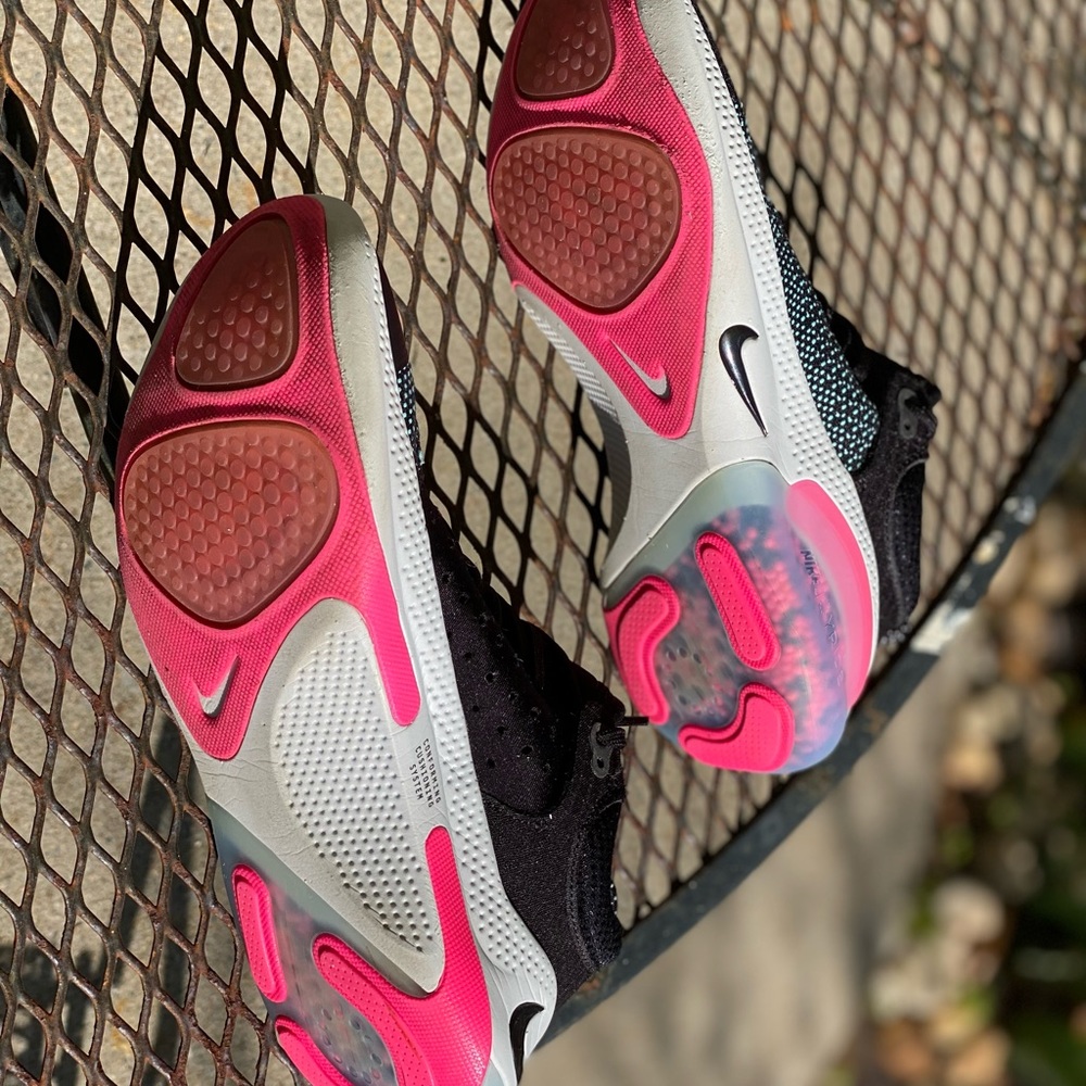 nike joyride run flyknit women's pink